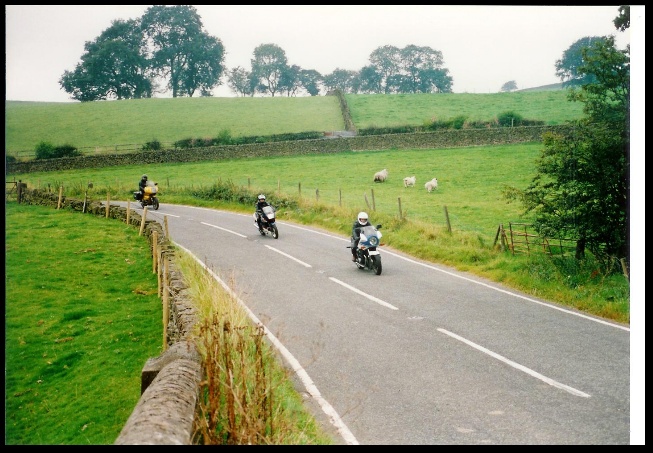 640x439 pixels (146K)